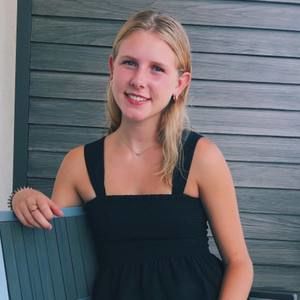 Meet your Posher, Joanna